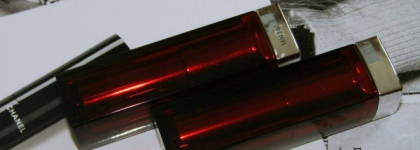 Цвет и блеск. Помады Maybelline Color Sensational в оттенках #470 Red Revolution и #527 Lady Red