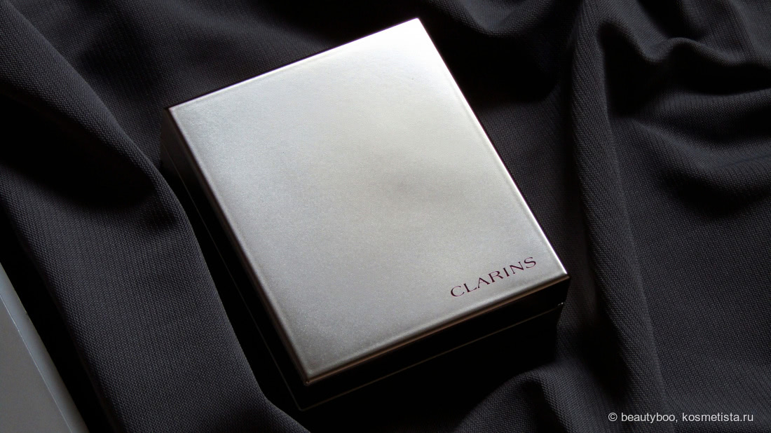 Clarins Kit Pores & Matité. Салфетки и прозрачная пудра с матирующим эффектом