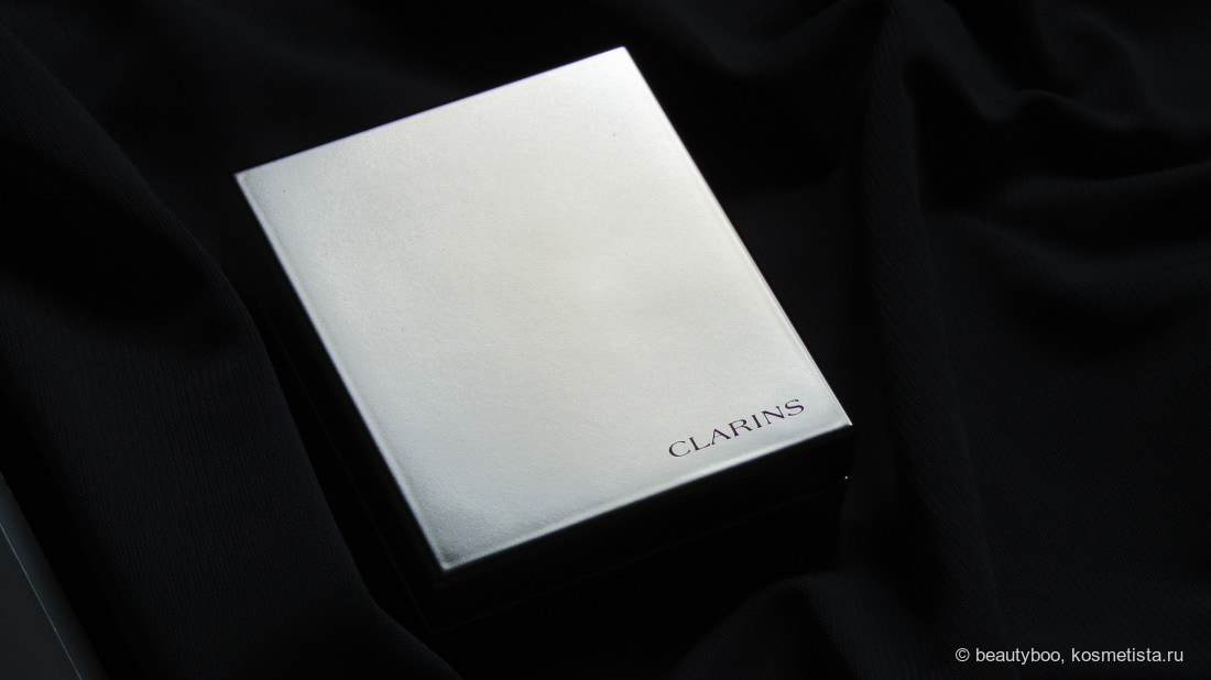 Clarins Kit Pores & Matité. Салфетки и прозрачная пудра с матирующим эффектом