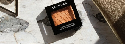 Посланник новогоднего настроения Sephora Face Shimmering Powder в оттенке #01 Delicate glow