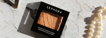 Посланник новогоднего настроения Sephora Face Shimmering Powder в оттенке #01 Delicate glow