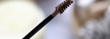 Брови для блондинок. Dior Diorshow Bold Brow в оттенке 011