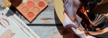 Совершенно летняя Colourpop Baby Got Peach Pressed Powder Palette