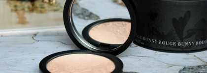 Светоотражающая пудра Rouge Bunny Rouge Loves Lights с эффектом красивой кожи