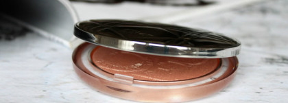 Нескромное сияние Dior Diorskin Nude Luminizer в оттенке 05