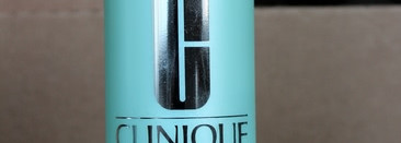 Субъективно неудачный Moisture Surge Intense 72H Lipid-Replenishing Hydrator и другие продукты Clinique