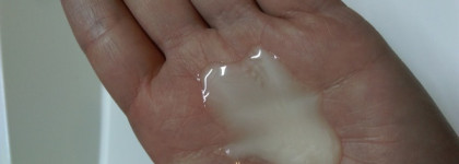 Моя прелесть-шампунь от японской марки КАО Essentiale demage-care rich premier