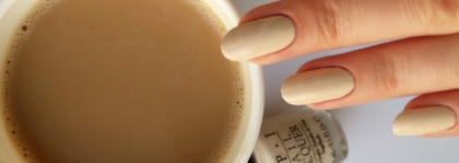 Если хочется сладкого или совсем не забытое старое....OPI my vampire is buff (E82)