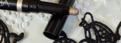 Профессиональный продукт 2 в 1. Nouba DayDream liner and shadow