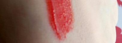 Любимый блеск для губ L'Oreal Gloss Shine Caresse  300 Juliet