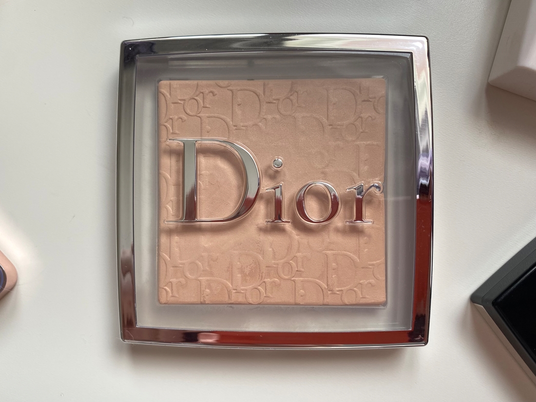 Dior Backstage Face&Body Powder-no-powder в оттенке 0N