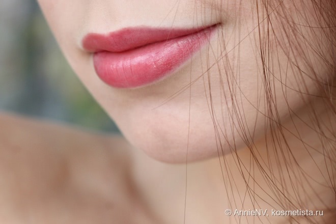 Повседневный красный - Lancome Shine Lover Lipstick 160 Unconventional