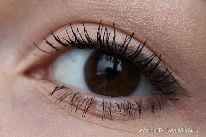 Essence I Love Extreme Crazy Volume Mascara black