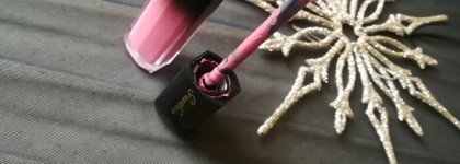 Матовая разглаживающая помада Guerlain Intense Liquid Matte в оттенке M65 Tempting Rose