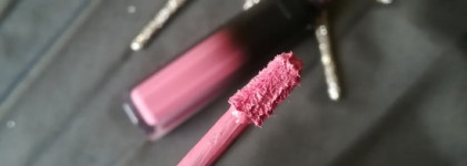 Матовая разглаживающая помада Guerlain Intense Liquid Matte в оттенке M65 Tempting Rose