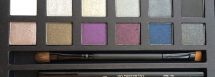 Палетка для вечернего макияжа Sephora Collection IT Palette - Smoky Eyeshadow Collection