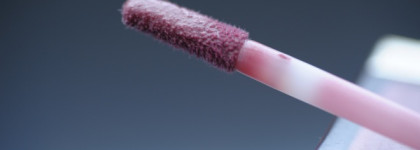 Спонтанная любовь с Clarins Gloss Prodige 4 candy