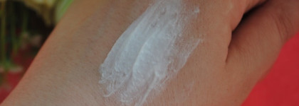 Лучшая из лучших. Самая любимая умывалка — популярная пенка-скраб Shiseido Ibuki Purifying Cleanser.  Как очищает, на что способна и кому подойдет? Мои способы применения