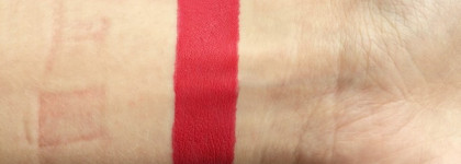 Relouis True Matte Complimenti в оттенка 01, 03 и 05