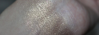 Urban Decay Moondust Eyeshadow #Interstellar