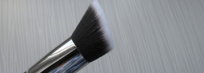 Набор кистей Zoeva и сумка визажиста Zoeva Make up artist Zoe bag