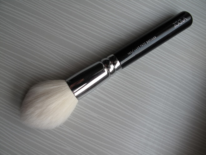 Набор кистей Zoeva и сумка визажиста Zoeva Make up artist Zoe bag