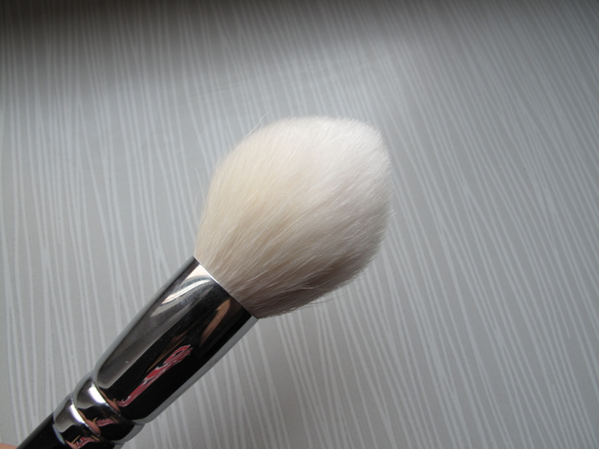Набор кистей Zoeva и сумка визажиста Zoeva Make up artist Zoe bag