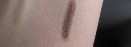 Карандаш MAC Eye brow styler в оттенке Stylized: когда в серо-коричневом достаточно и серого, и коричневого