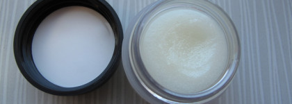 Набор MAC Shiny pretty things scrub set: Vanilla