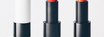 Один из старейших домов моды тоже сделает это. Hermès объявил о выпуске линии помад