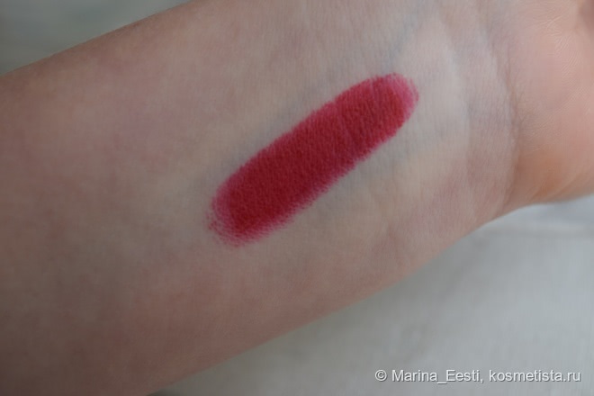 Сказ о двух красных помадах шведской марки Make Up Store