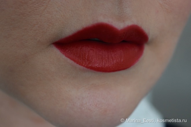 Сказ о двух красных помадах шведской марки Make Up Store