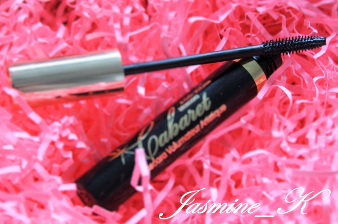 Vivienne Sabo Cabaret Artistic Volume Mascara 01