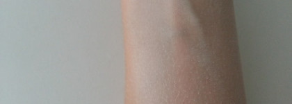 Летняя пудра Skin Food Peach Sake Silky Finish Powder