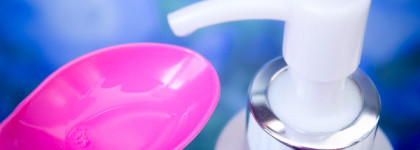 Знакомство с уходовой косметикой Missha! Расскажу про два популярных продукта: гидрофильное масло для демакияжа и интенсивная увлажняющая эссенция