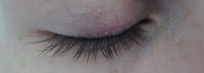 Прекрасная кобра от Essence: Lash Princess volume mascara black