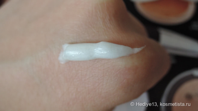 The Saem Healing Tea Garden Tea Tree Cleansing Foam