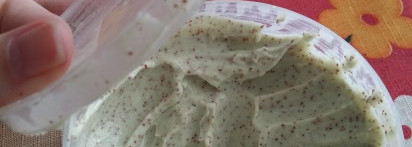 Бюджетный скраб для тела Avocado oil body scrub от Planeta Organica