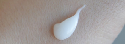 Бессиликоновый уход. Разглаживающий лосьон для блеска волос с кокосом Desert Essence Coconut Shine Refine Hair Lotion