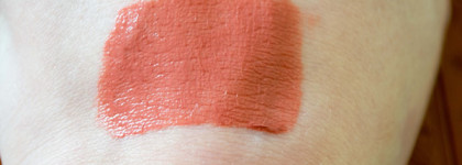 Совсем не матовые Maybelline vivid matte liquid 50 и 35