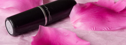 Матовая помада Mac velvet teddy