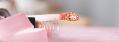 Жидкие тени NYX  Lid Lingerie Eye Tint 08 New Romance