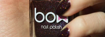 Термо-лак Bow nail polish в оттенке Hex