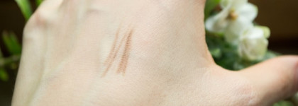 Отличник Vivienne Sabo Brow Arcade Automatic Eyebrow Pencil