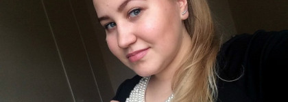 MAC satin lipstick Faux