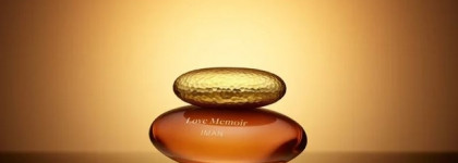 Аромат-посвящение Дэвиду Боуи Love Memoir