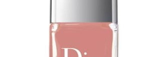 Осенняя коллекция макияжа Dior in Rouge Makeup Collection Fall 2022
