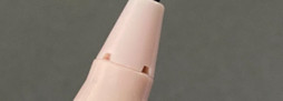 Приятно удивил Стойкий маркер для бровей с эффектом Microblading Brow Marker в оттенке 03 от Divage