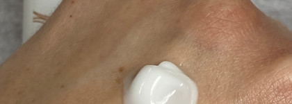 Спасение от сухости кожи: Эмульсия для тела и Увлажняющий шампунь от Липобейз