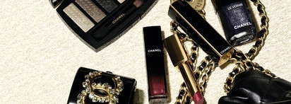 Рождественская коллекция от Chanel 2023